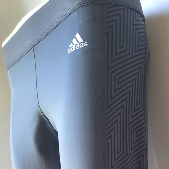 Adidas Techfit Climalite 3/4 Length Leggings Size M - Picture 3 of 9